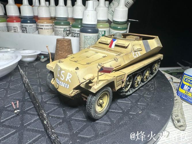 重温长征精神：车辆模型竞赛